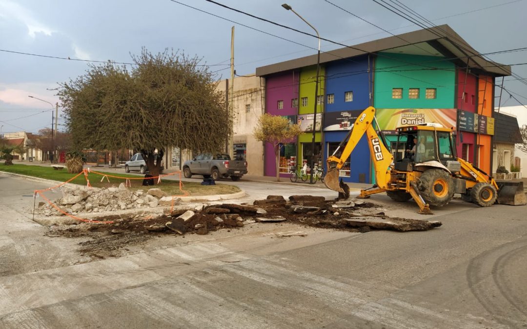 Se Están Realizando Obras en Calles de Carhué, Rivera y Maza