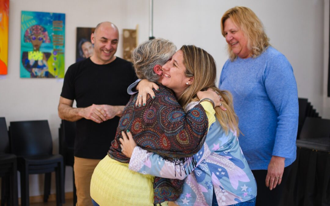 Nuevas egresadas del curso para el Cuidado de Personas Mayores